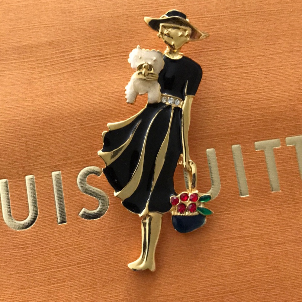 Classy Lady Vintage Brooch! - Picture 1 of 1